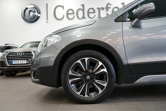 Suzuki S-Cross 2015 photo 4