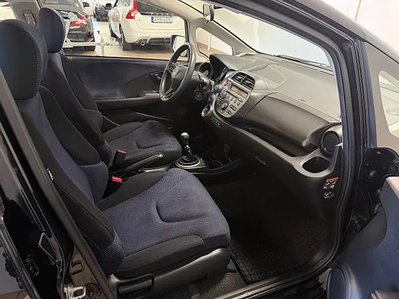Honda Jazz 2012 photo 5
