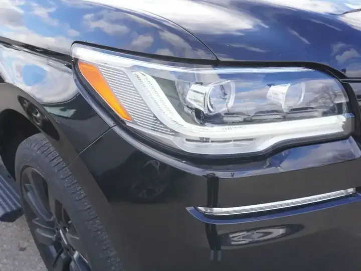 Lincoln Navigator 2022 photo 4