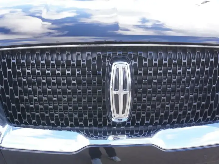 Lincoln Navigator 2022 photo 5