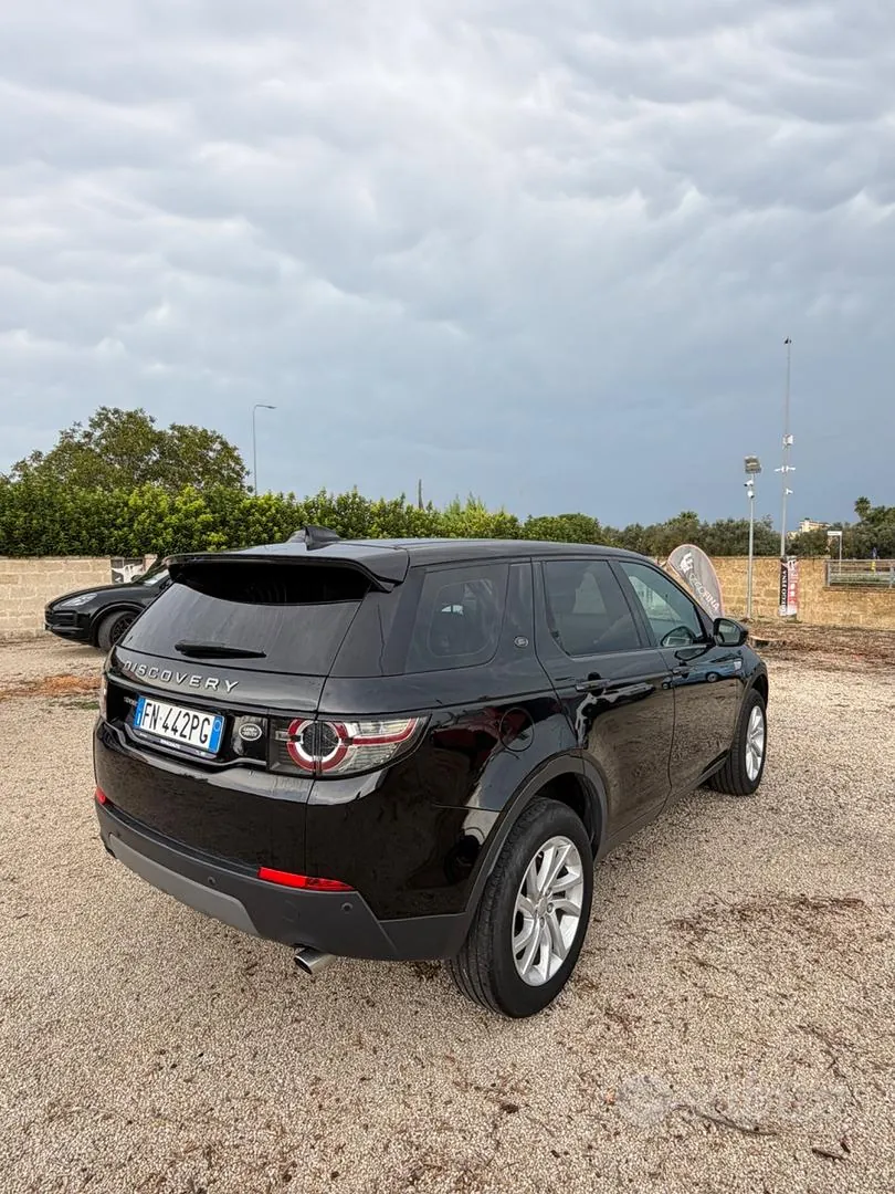 Land Rover Discovery 2018 photo 5