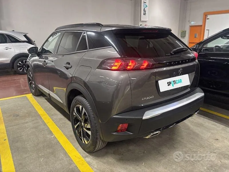 Peugeot 2008 2023 photo 3