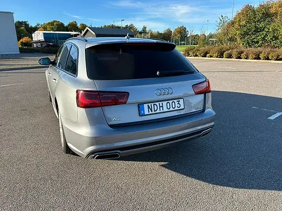 Audi A6 2017 photo 2