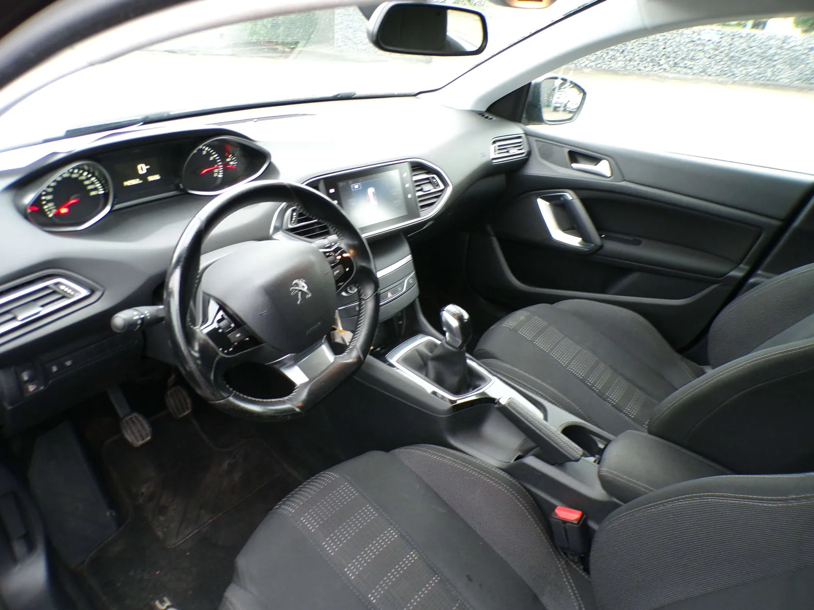 Peugeot 308 2017 photo 5