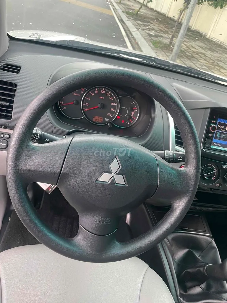 Mitsubishi Pajero Sport 2017 photo 5