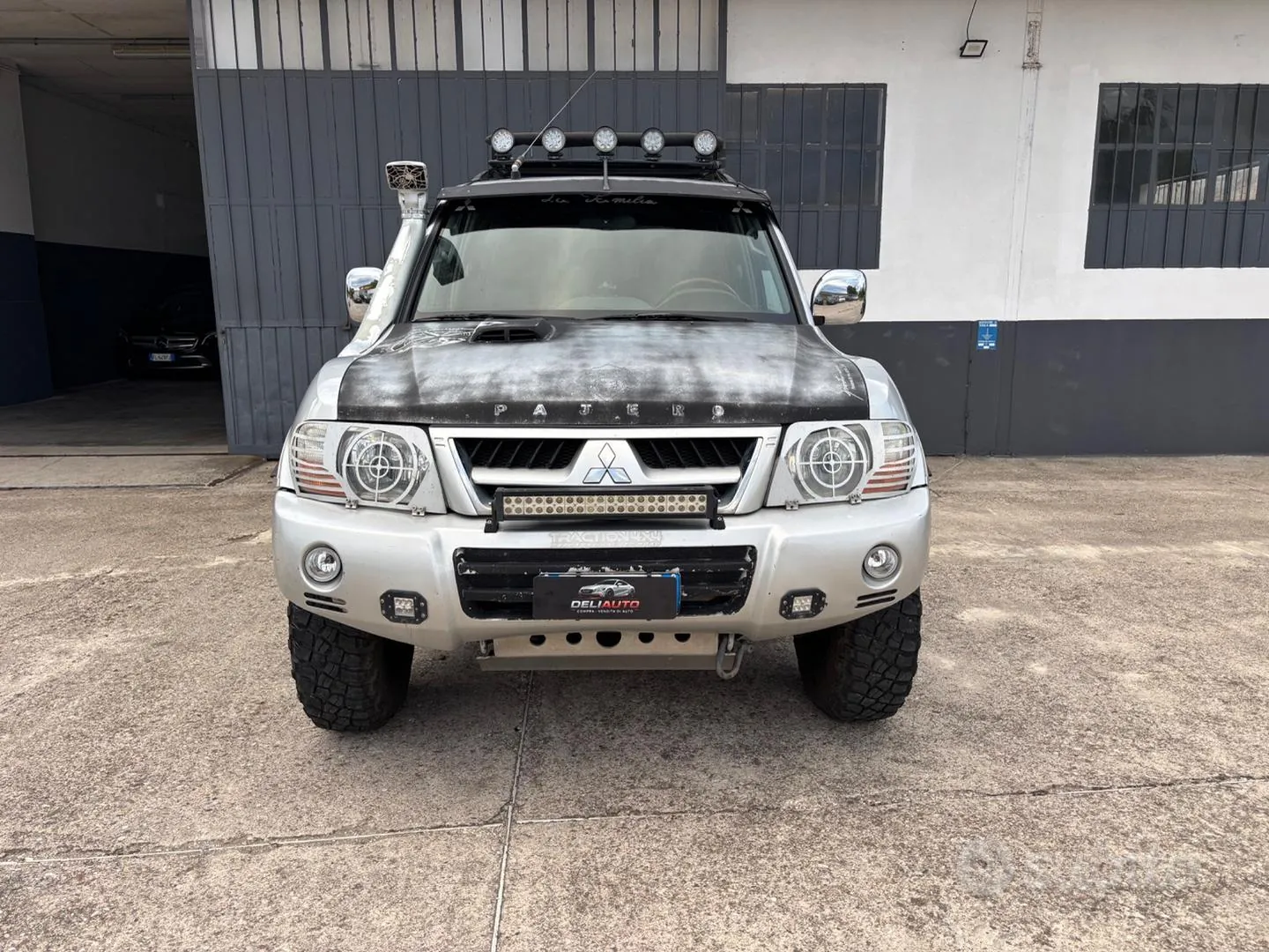 Mitsubishi Pajero 2004 photo 3