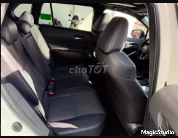 Toyota Corolla Cross 2025 photo 4