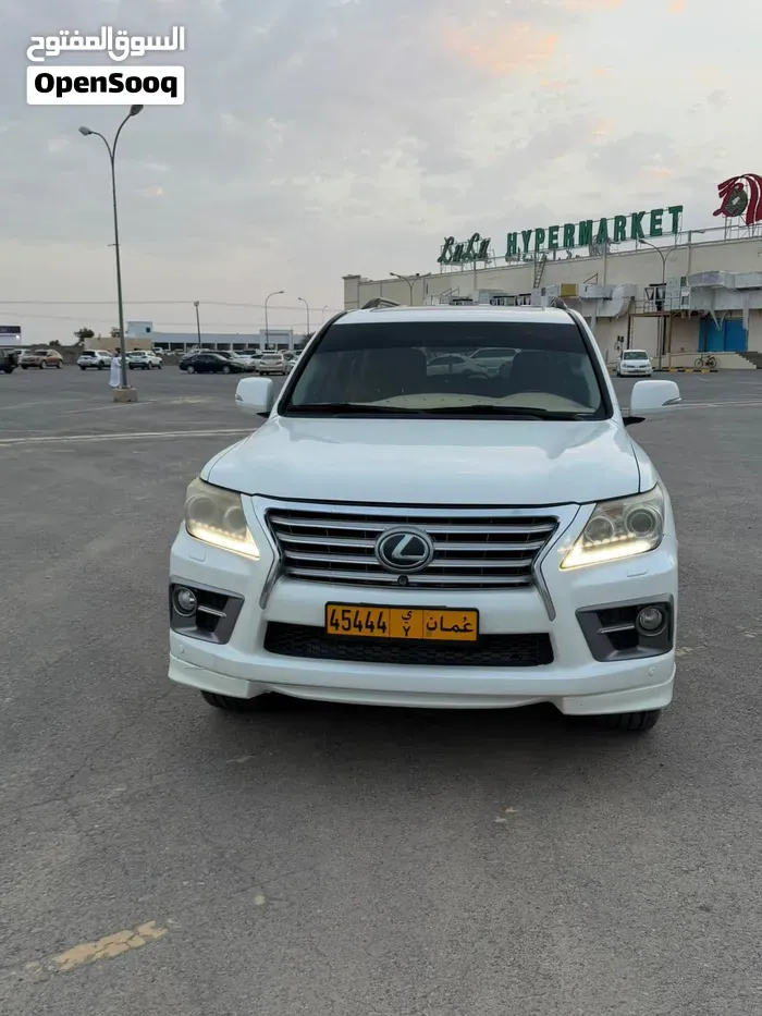 Lexus Lx 570 2012 photo 3