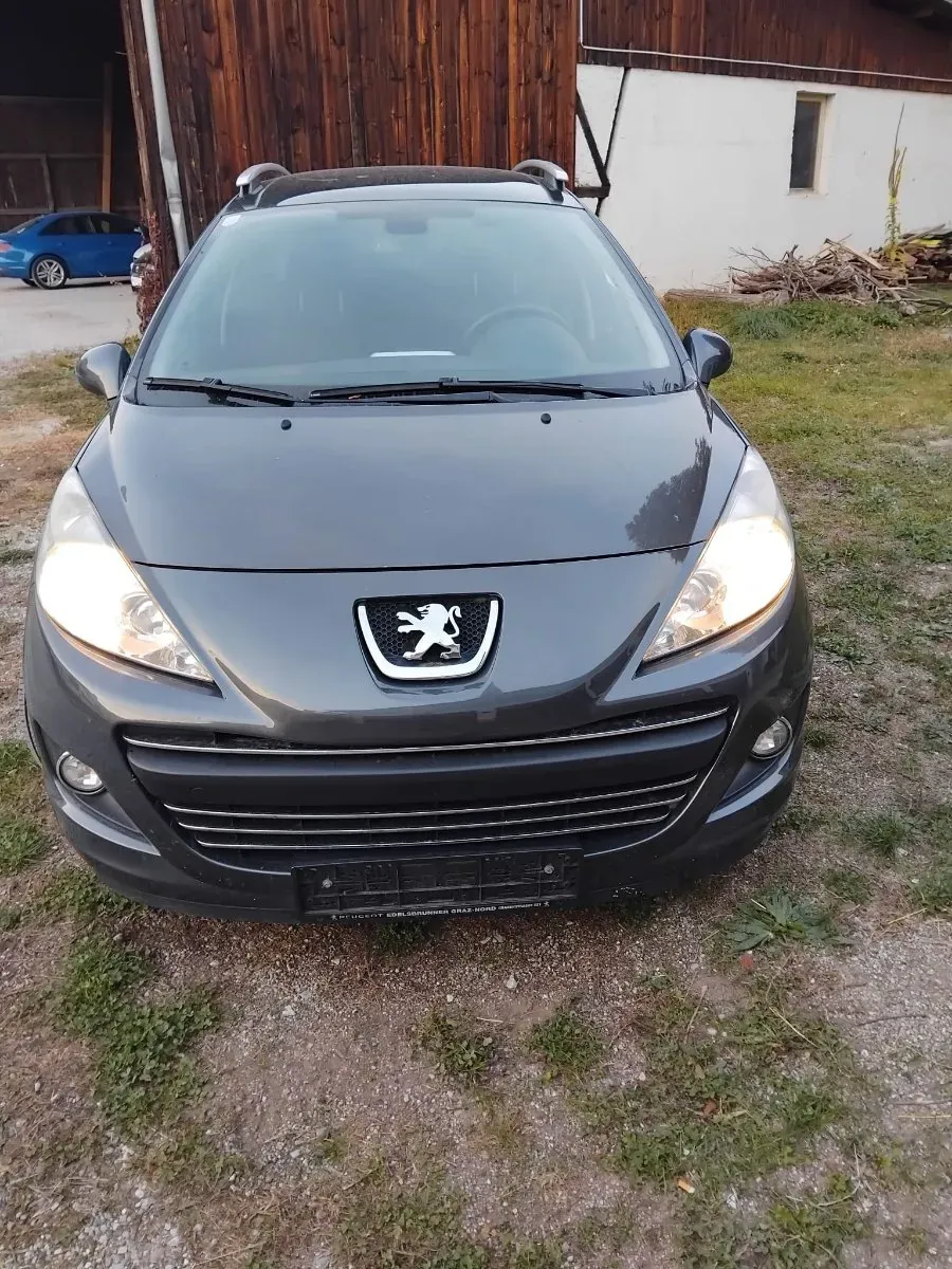 Peugeot 207