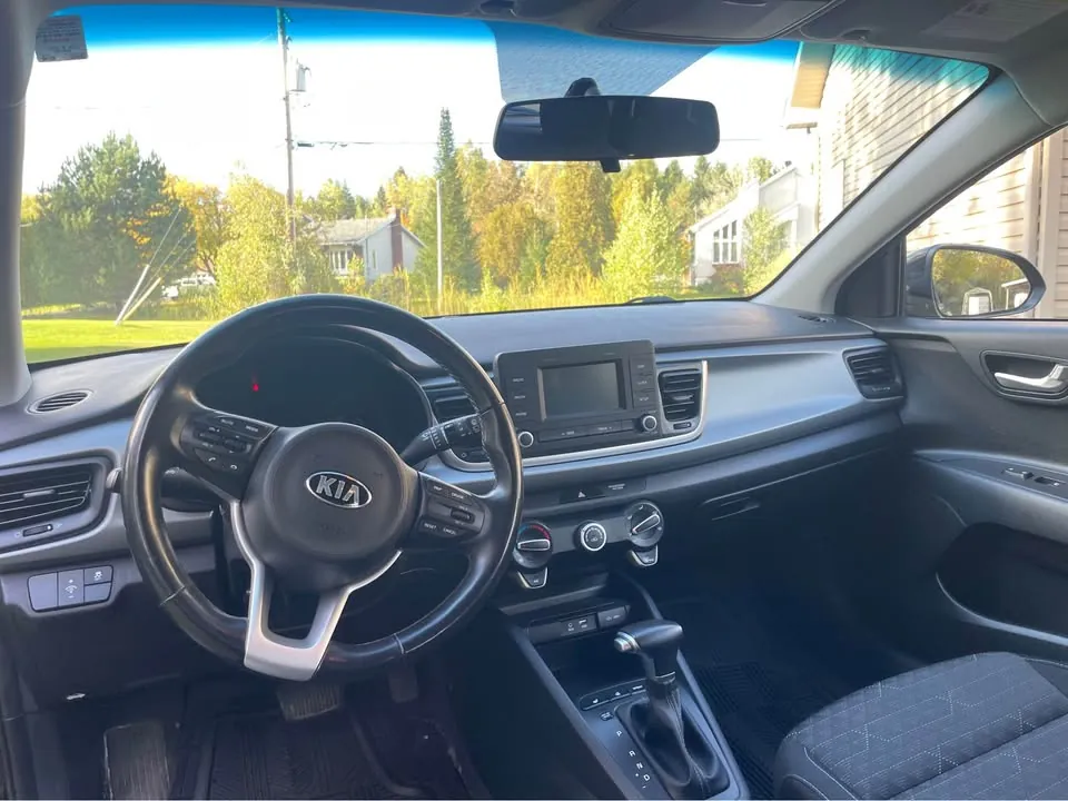 Kia Rio5 2020 photo 4