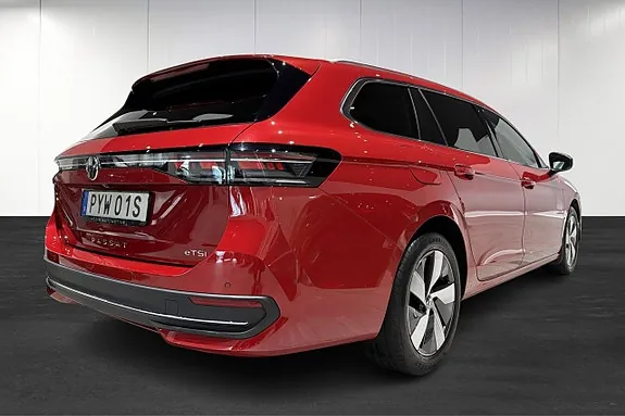 Volkswagen Passat 2024 photo 5