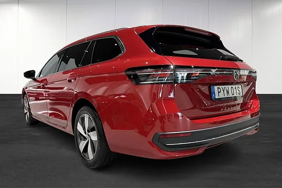 Volkswagen Passat 2024 photo 2