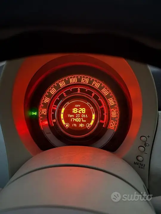 Fiat 500 2011 photo 2