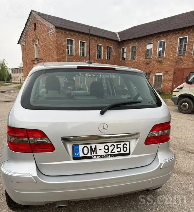 Mercedes-Benz B170 2008 photo 4