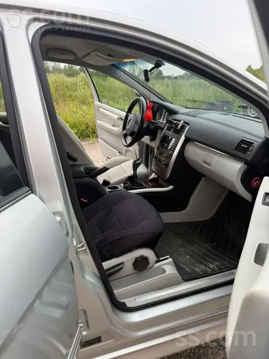 Mercedes-Benz B170 2008 photo 3