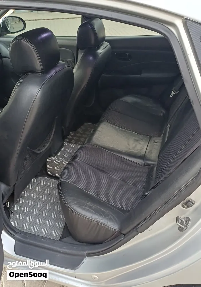 Hyundai Avante 2007 photo 2