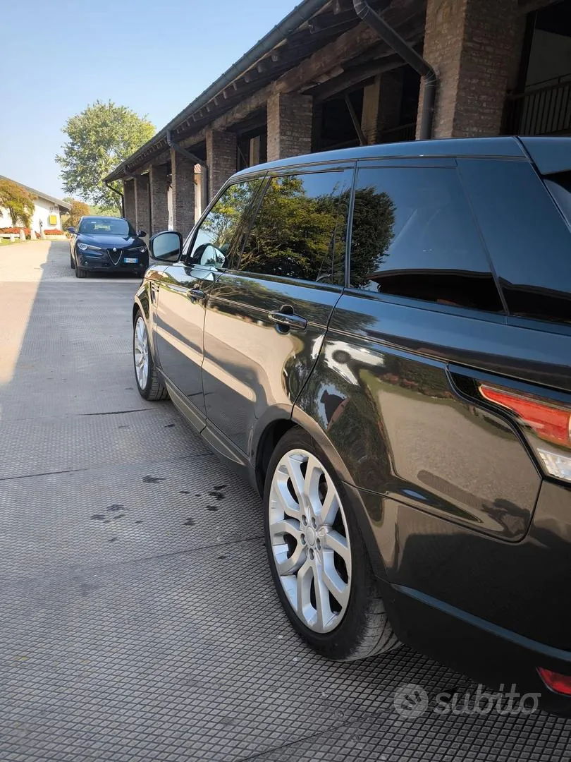 Land Rover Range Rover Sport 2017 photo 4