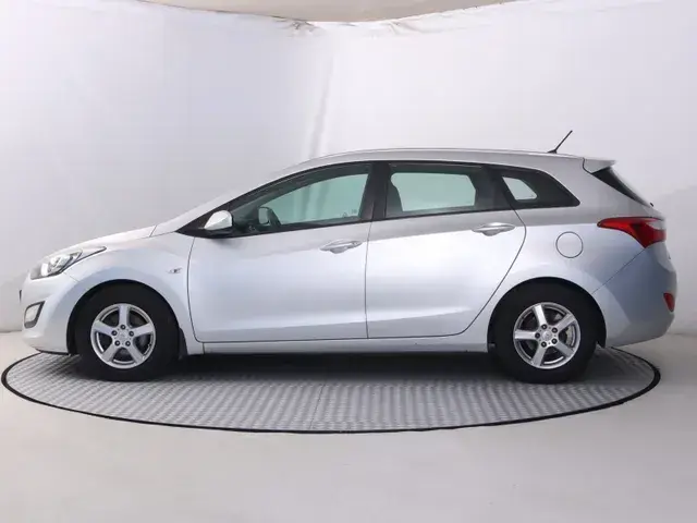 Hyundai I30 2014 photo 2