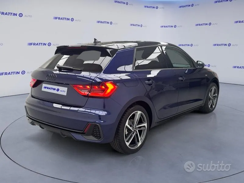 Audi A1 2026 photo 3