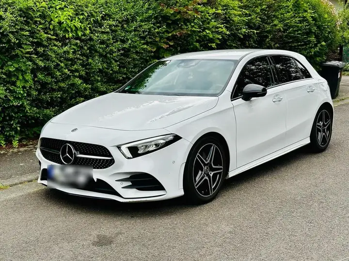 Mercedes-Benz A220D