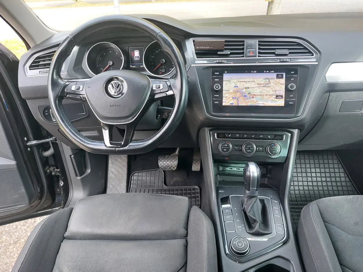 Volkswagen Tiguan 2018 photo 2