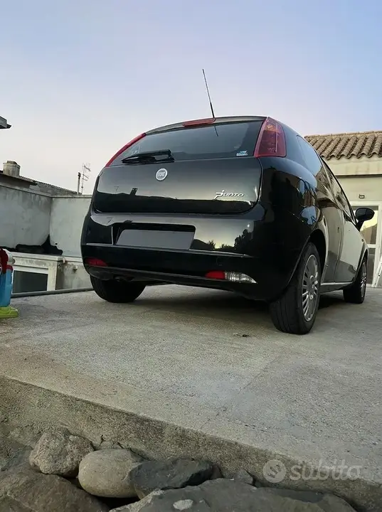 Fiat Grande Punto 2005 photo 5