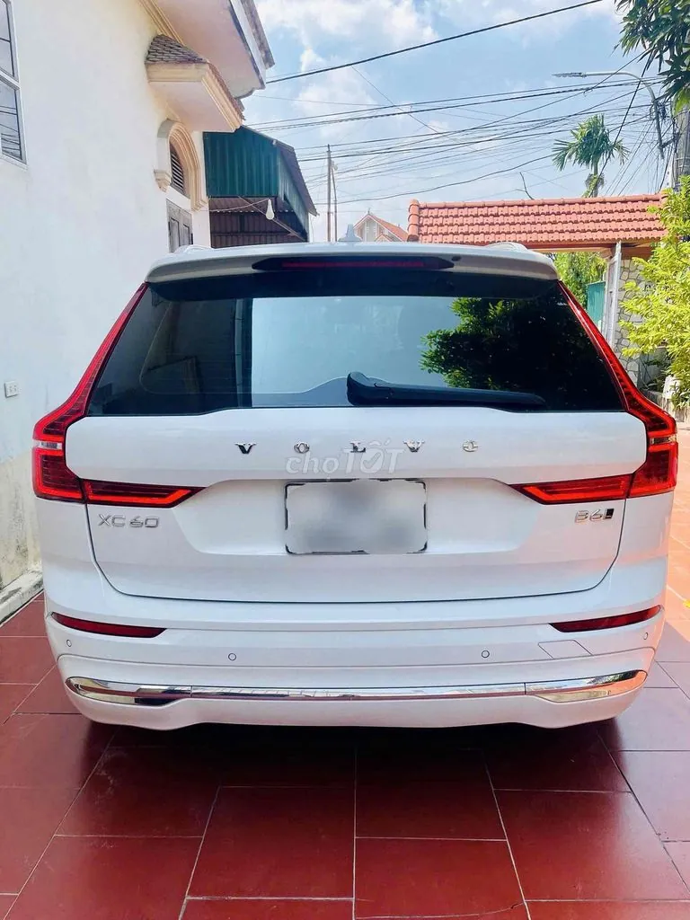 Volvo Xc60 2022 photo 2