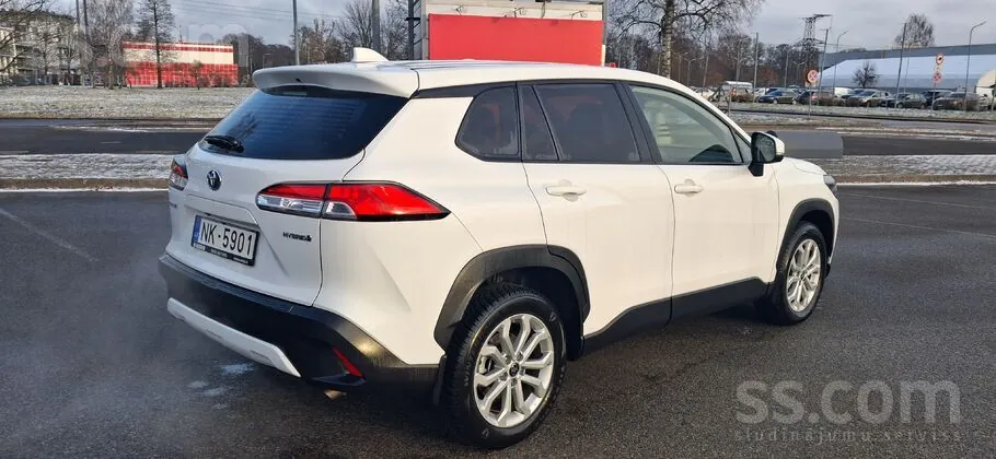 Toyota Corolla Cross 2023 photo 4