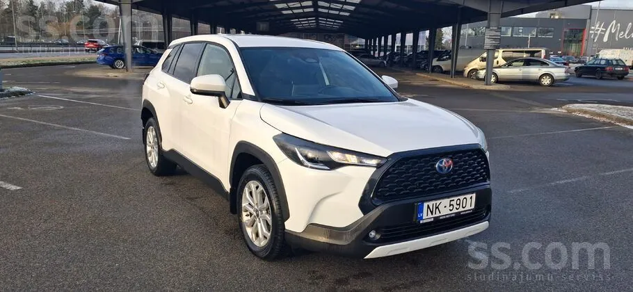Toyota Corolla Cross 2023 photo 2