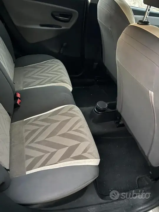 Lancia Ypsilon 2016 photo 5