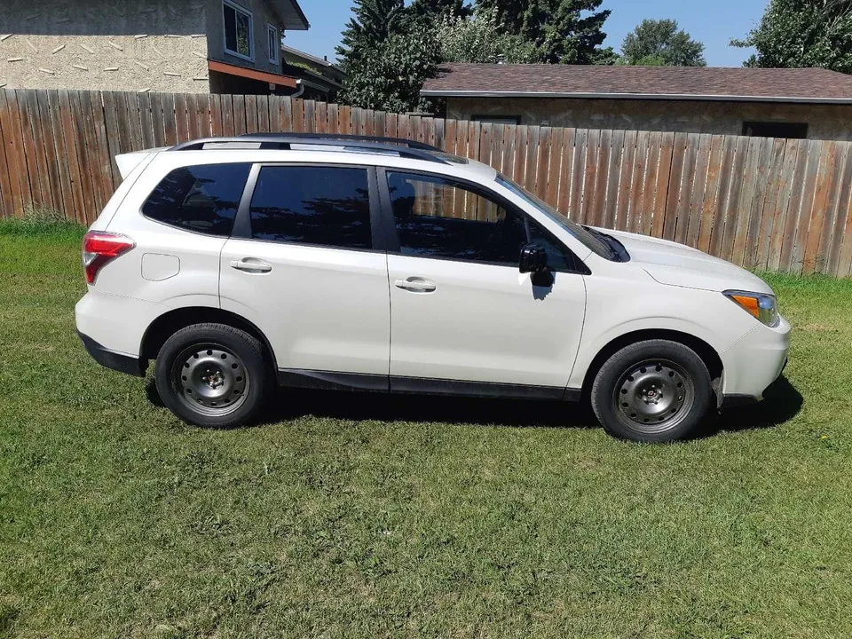 Subaru Forester 2015 photo 4