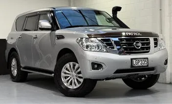 Nissan Patrol 2018 photo 2