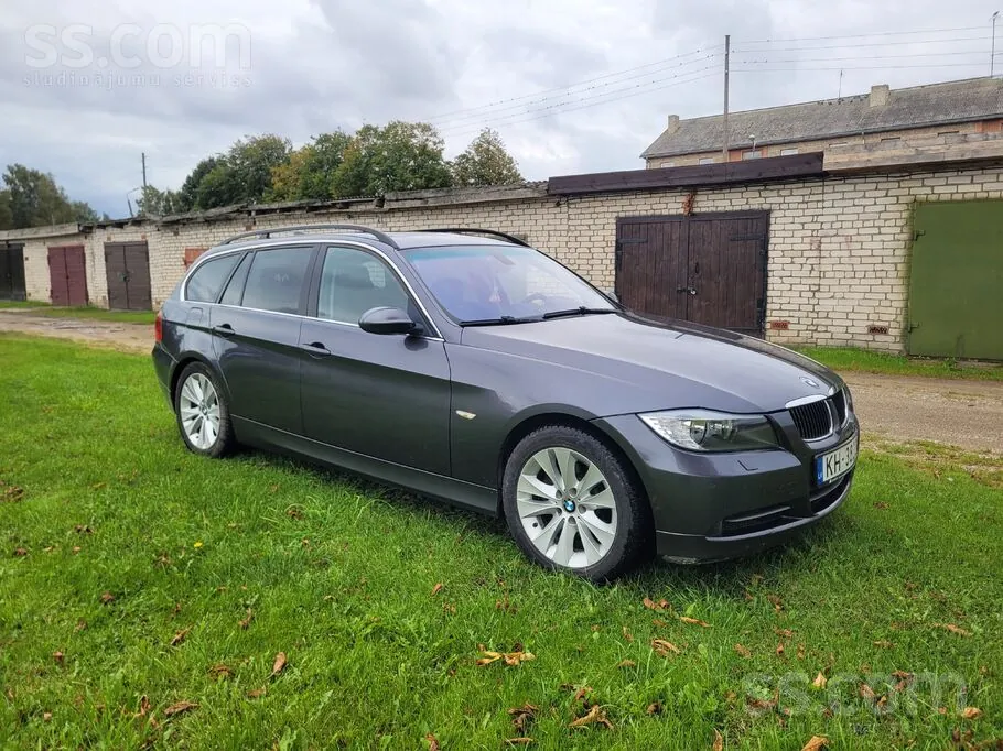 BMW 330
