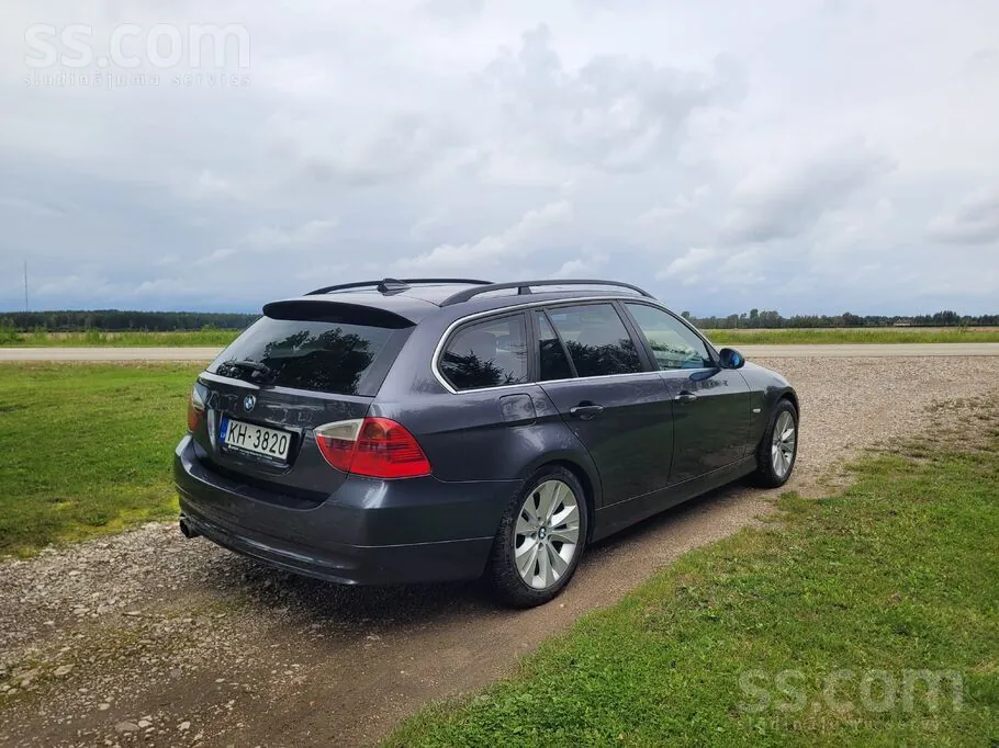 BMW 330 2007 photo 3