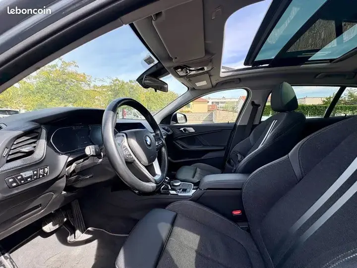 BMW 1 Series 2019 photo 5