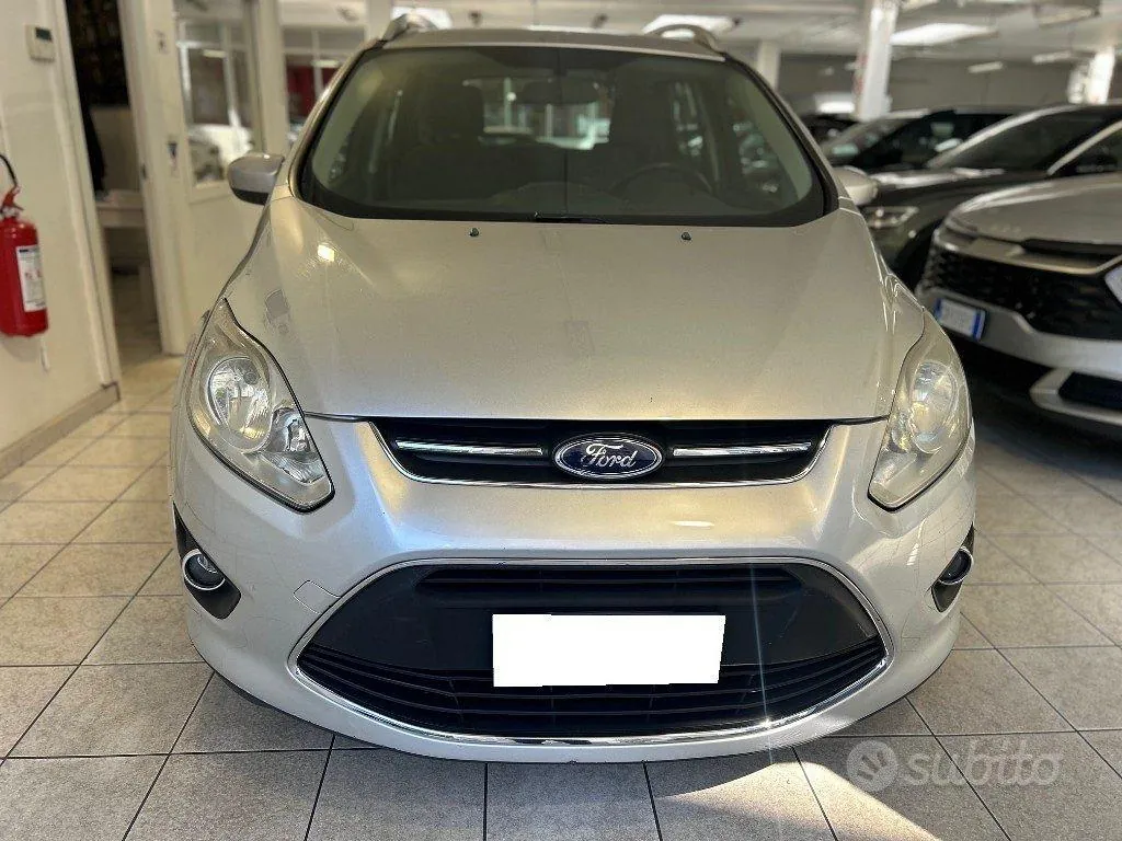 Ford C-Max 2012 photo 2