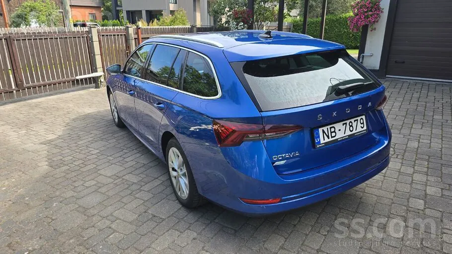 Skoda Octavia 2022 photo 2