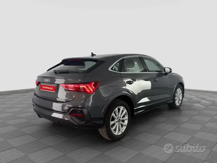 Audi Q3 2022 photo 5