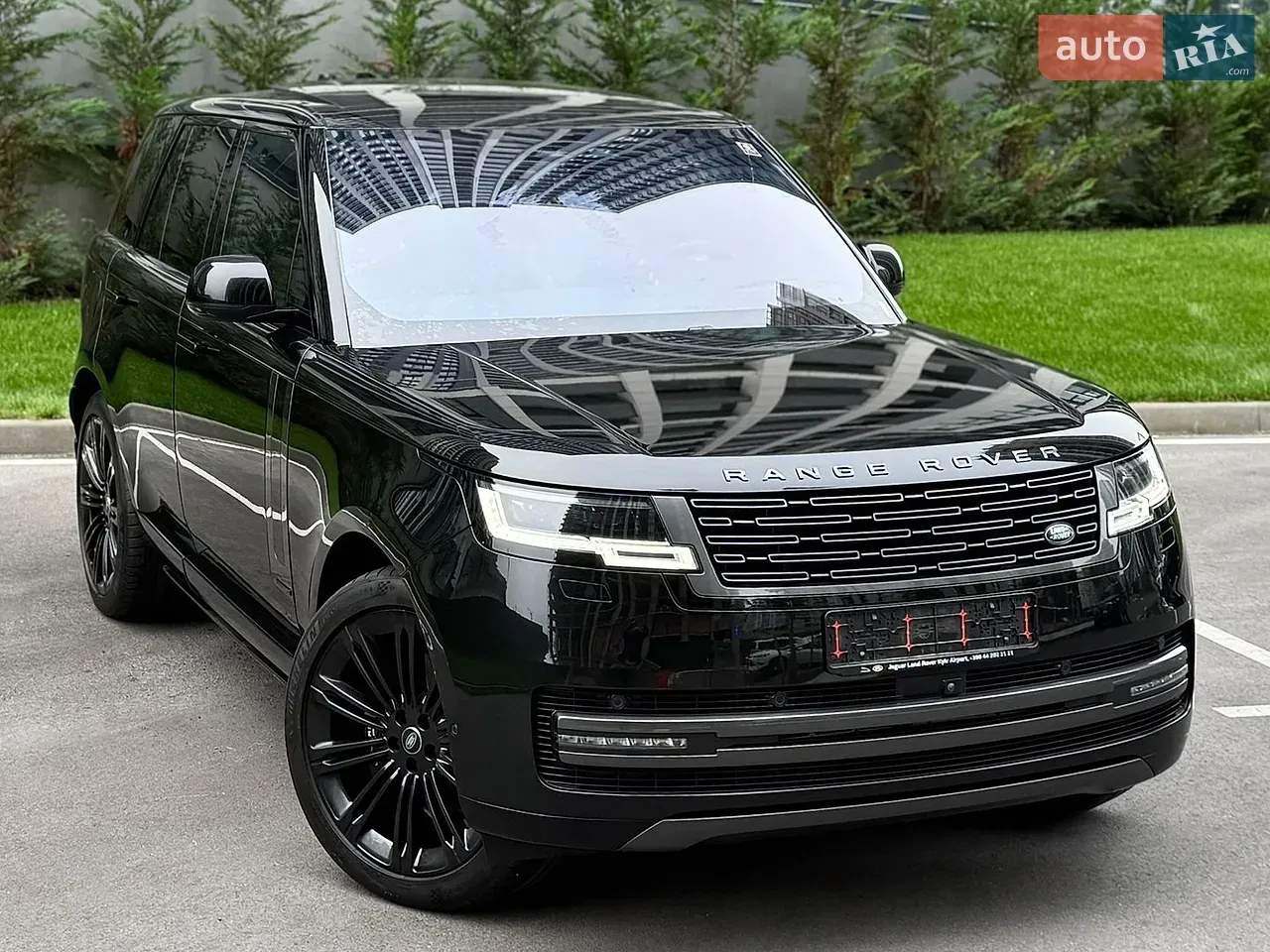 Land Rover Range Rover 2022 photo 2
