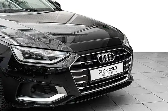 Audi A4 2021 photo 2