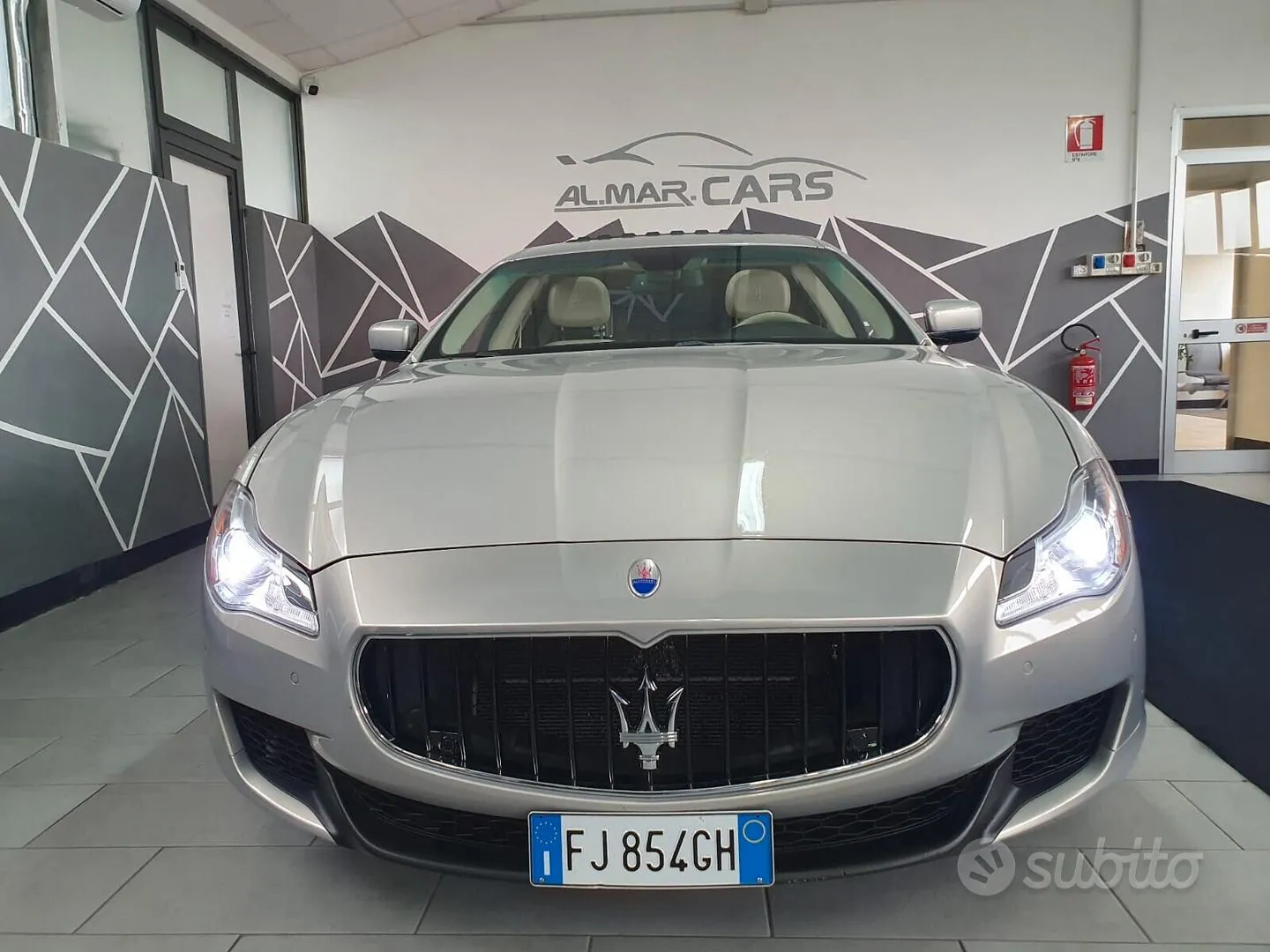 Maserati Quattroporte 2013 photo 2