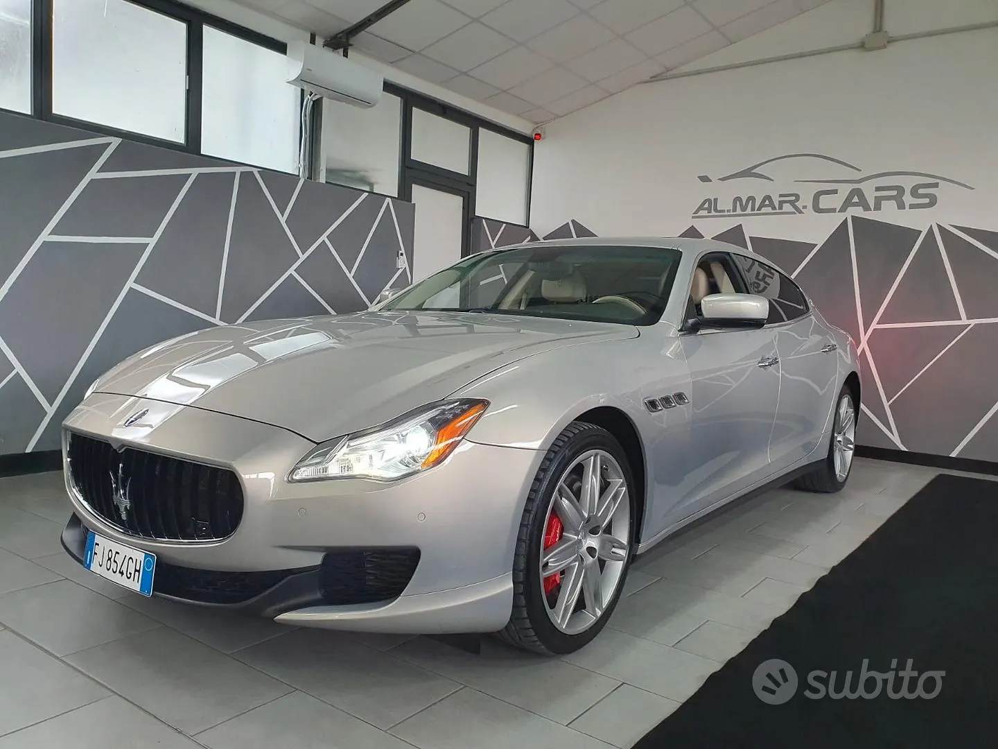 Maserati Quattroporte
