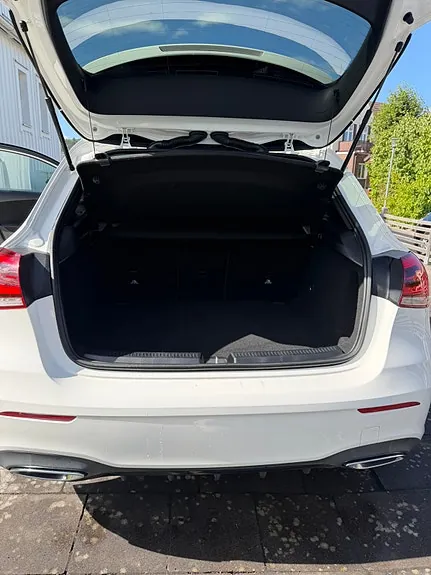 Mercedes-Benz A180 2021 photo 4
