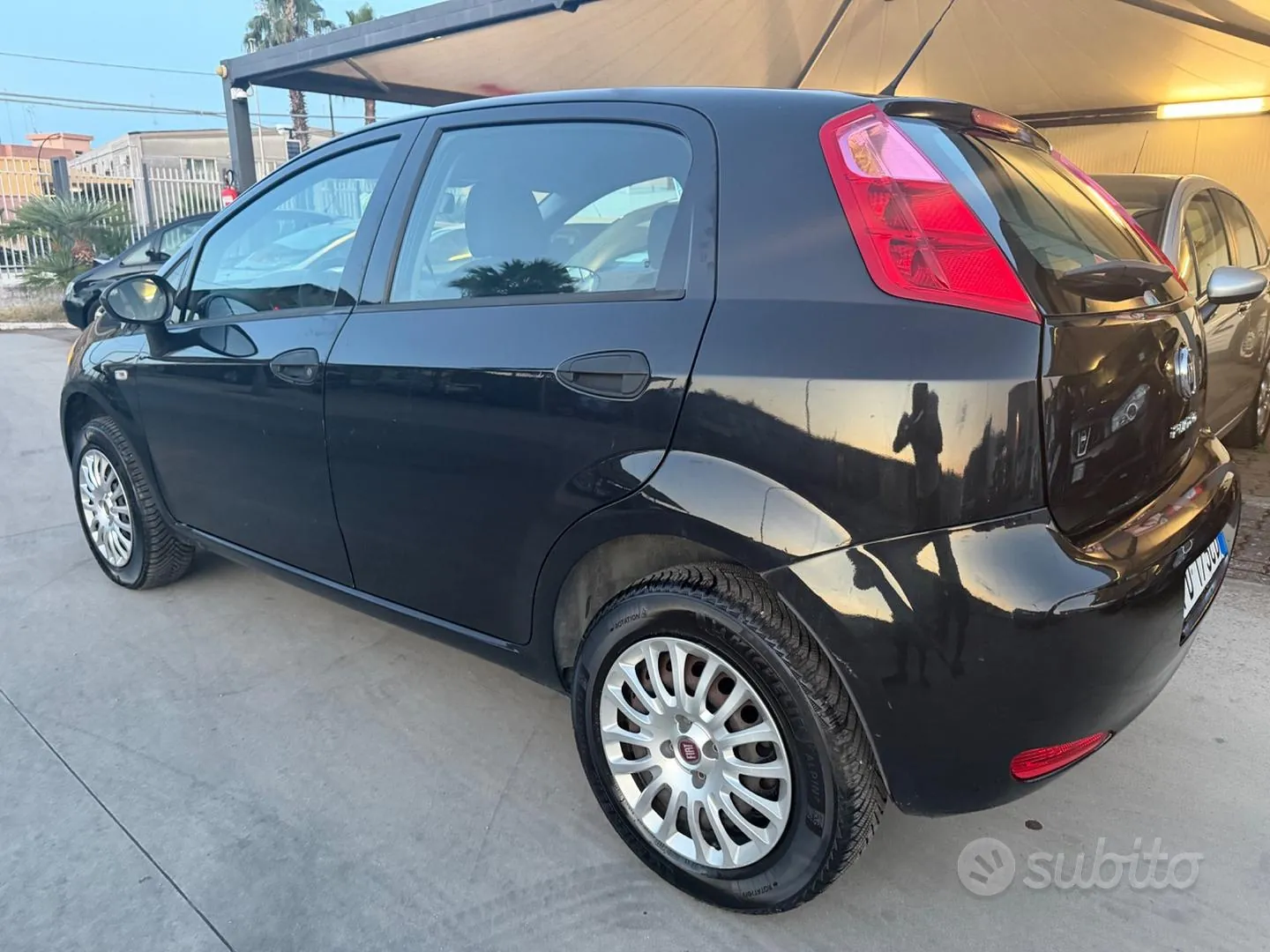 Fiat Punto 2016 photo 2