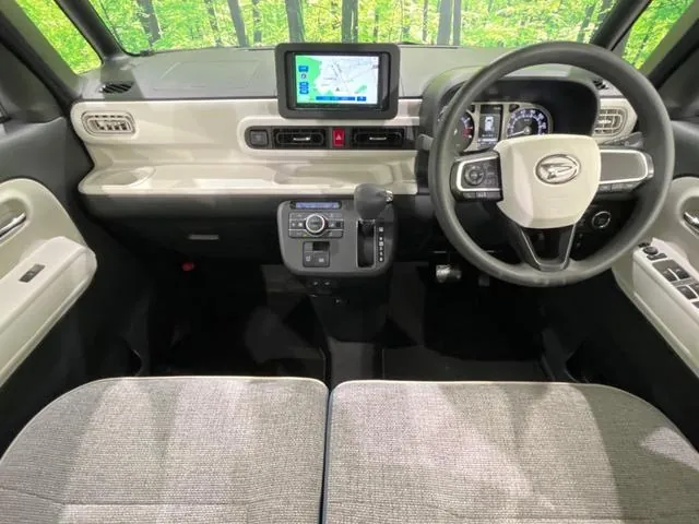 Daihatsu Move Canvas 2025 photo 2