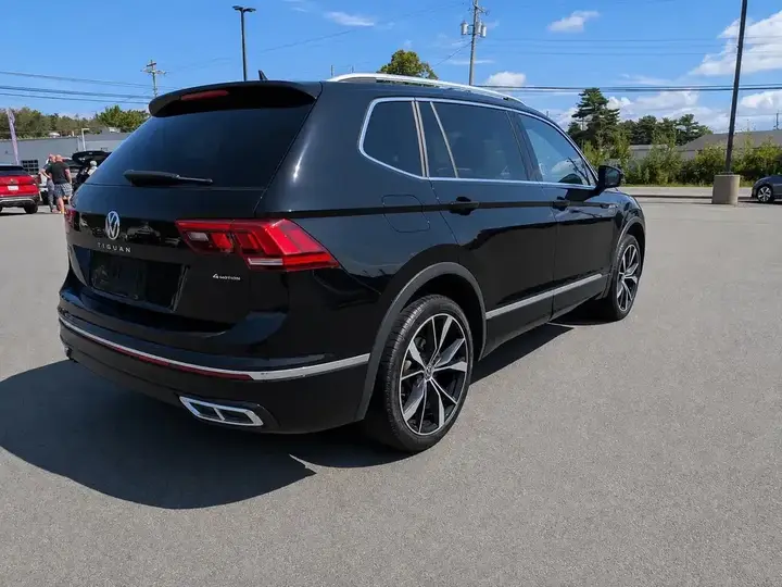 Volkswagen Tiguan 2022 photo 3
