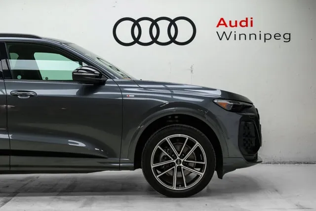 Audi Q5 2025 photo 5