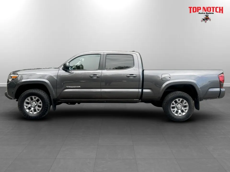 Toyota Tacoma 2018 photo 2