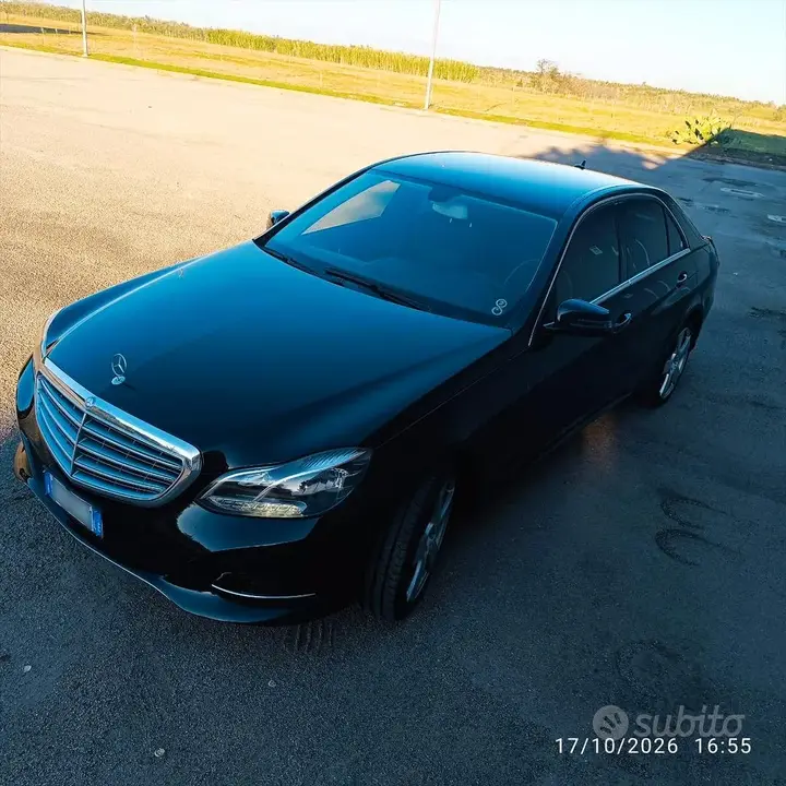 Mercedes-Benz E-Class 2016 photo 2