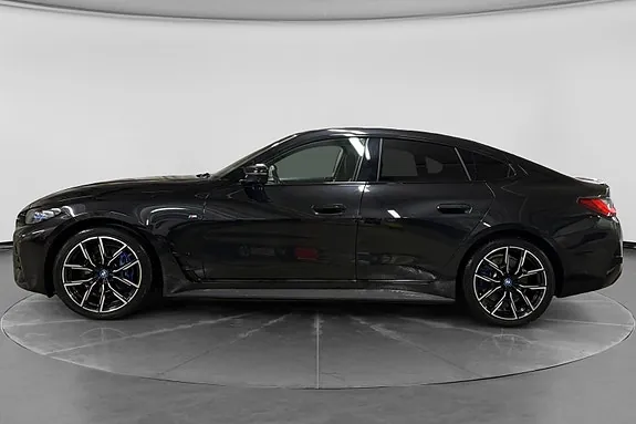 BMW I4 2022 photo 2